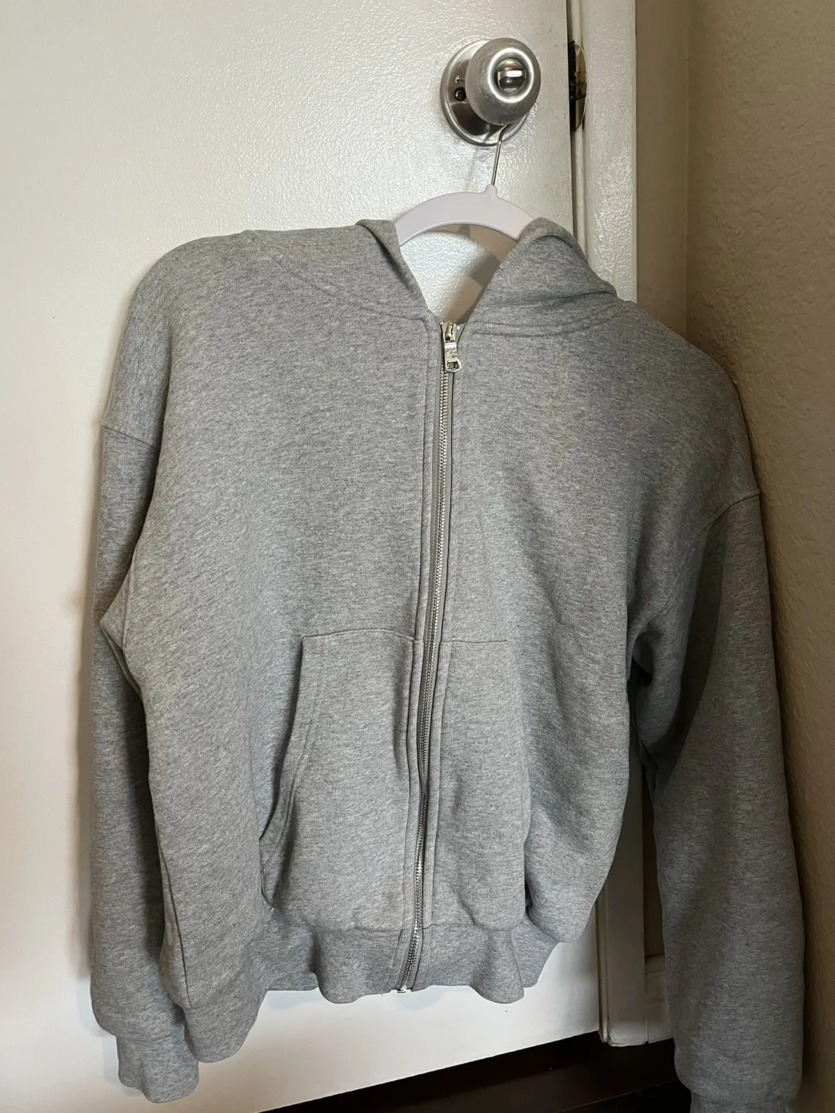 Zicmade Hoodie Shop And Jeans