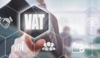 How to Register for VAT in the UAE – Step-by-Step Guide illustration with business icons