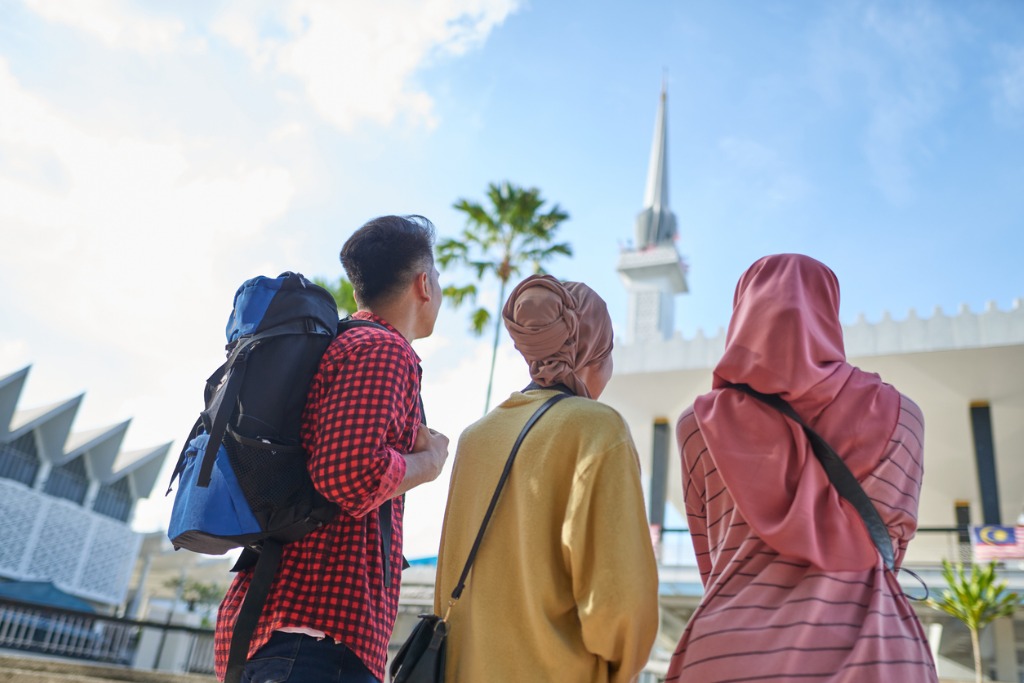 Around the World on Halal Paths